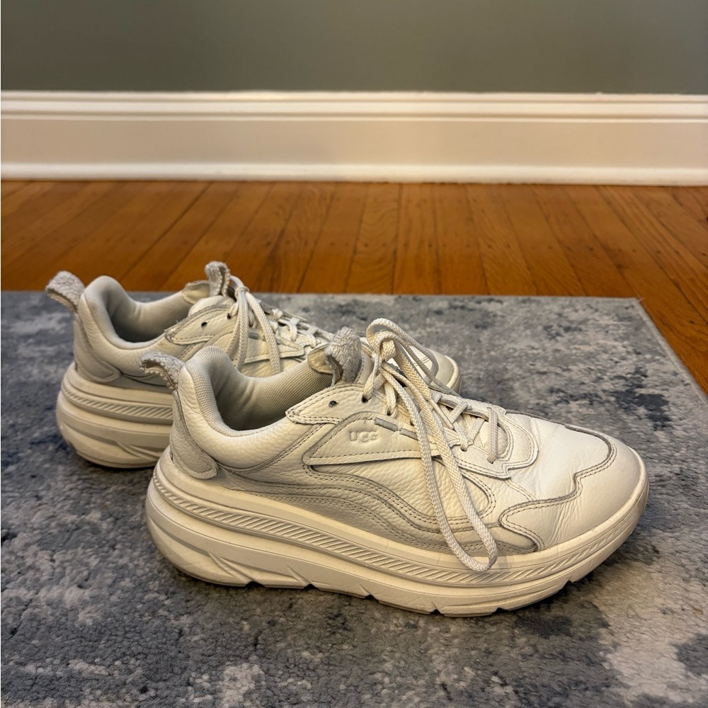 UGG CA1 Trainer Running Sneaker in White, Women’s 8.5 - Picture 3 of 9